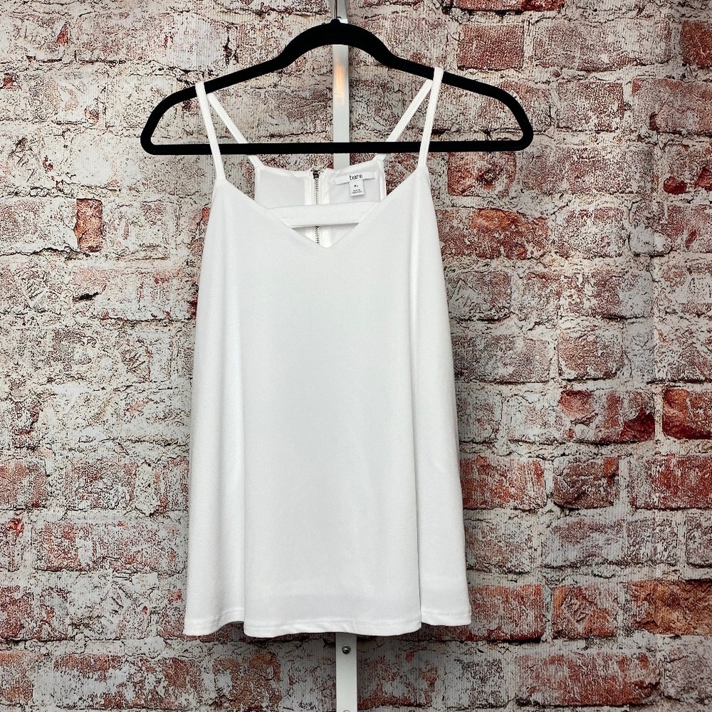 NWT Bar III Womenʻs Bright White Spaghetti Strap Zip Back Blouse Size PL